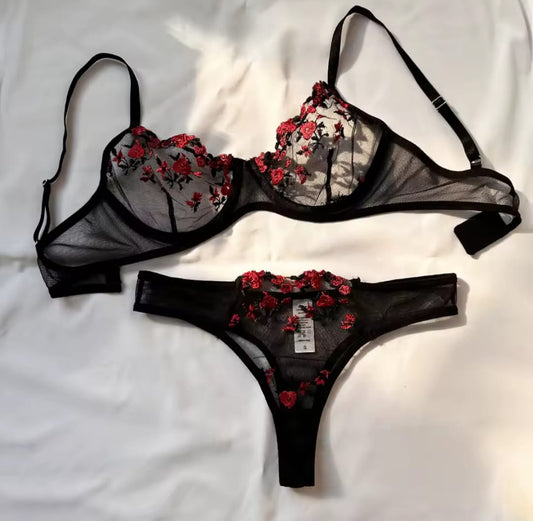 Black Lace Bra & Thong Set