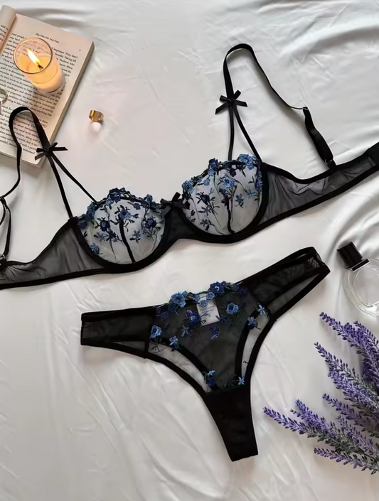Black Lace Bra & Thong Set